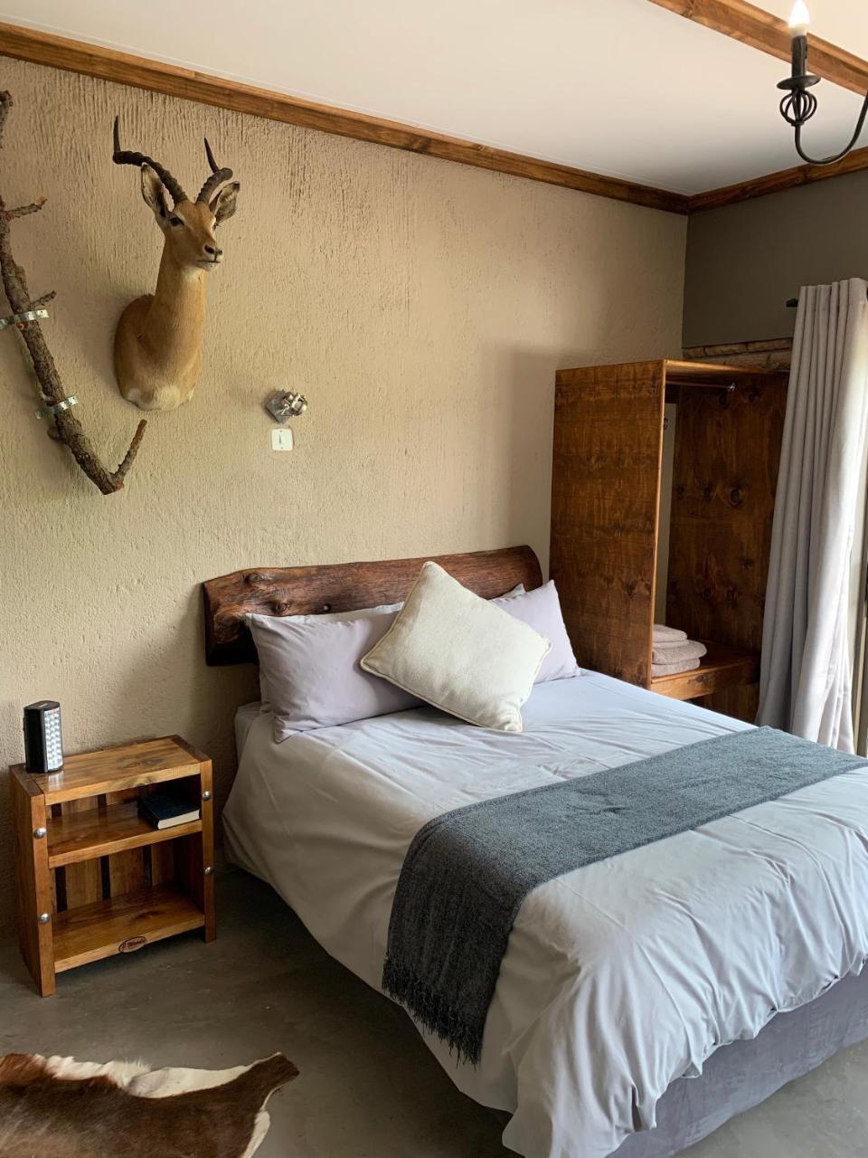 Country Lodge Upington Exterior photo