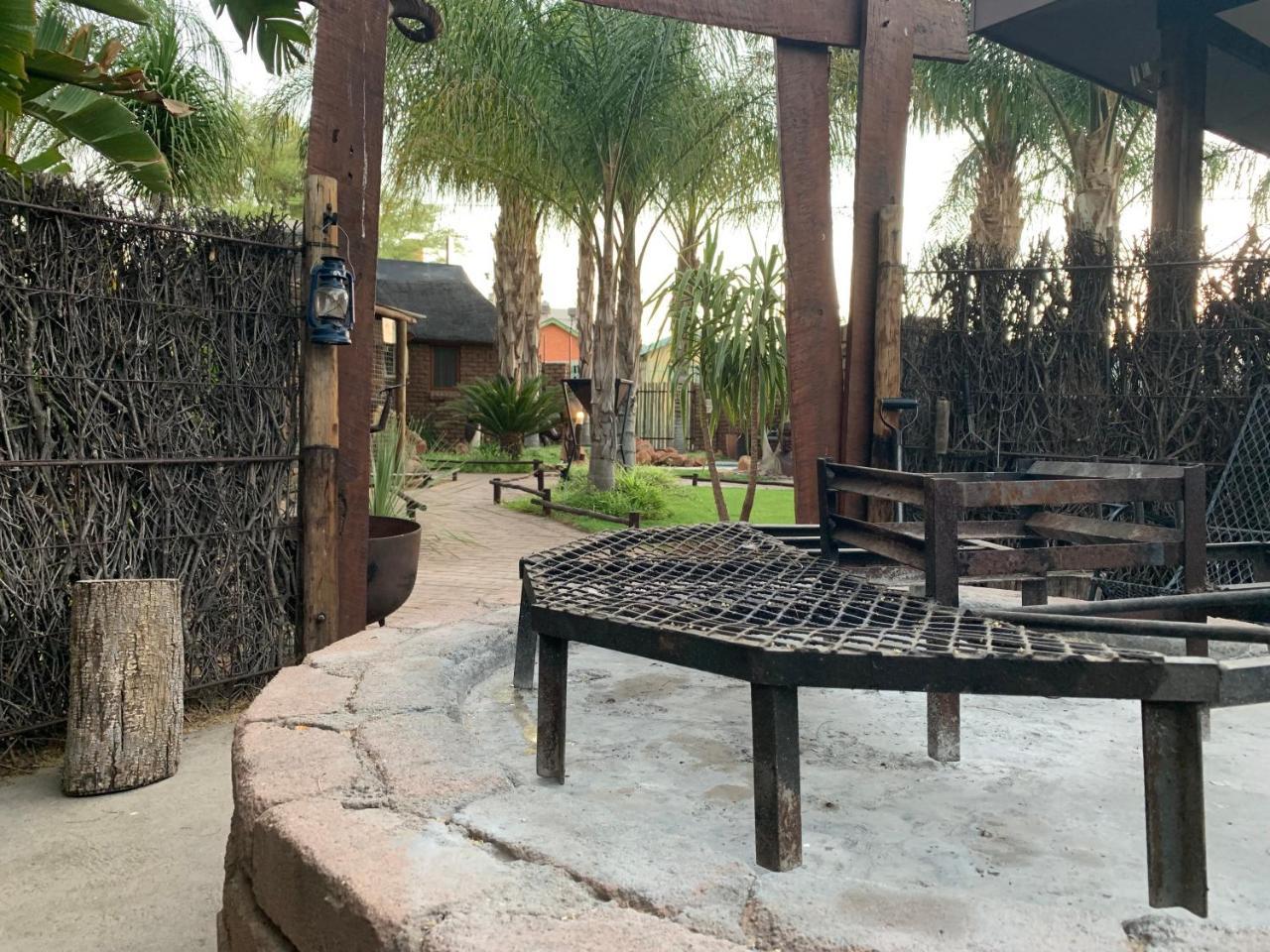 Country Lodge Upington Exterior photo