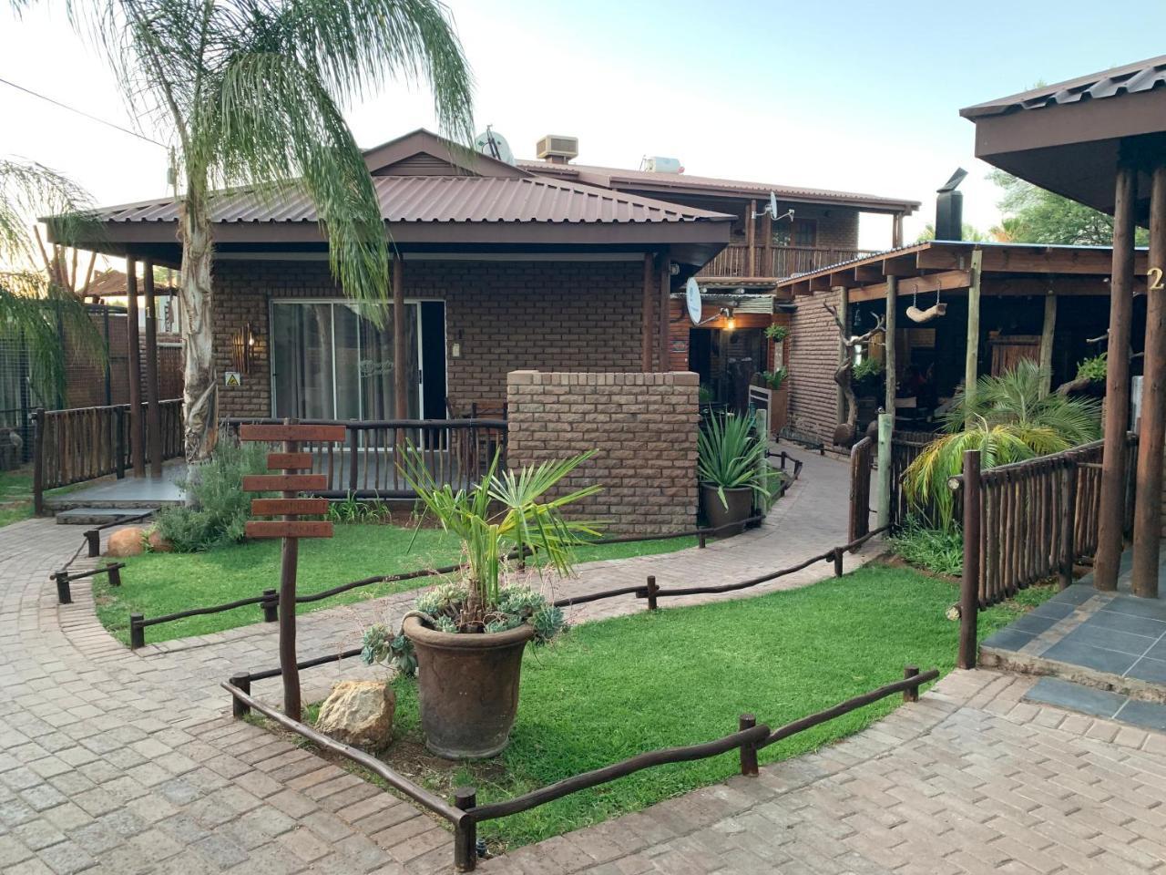 Country Lodge Upington Exterior photo