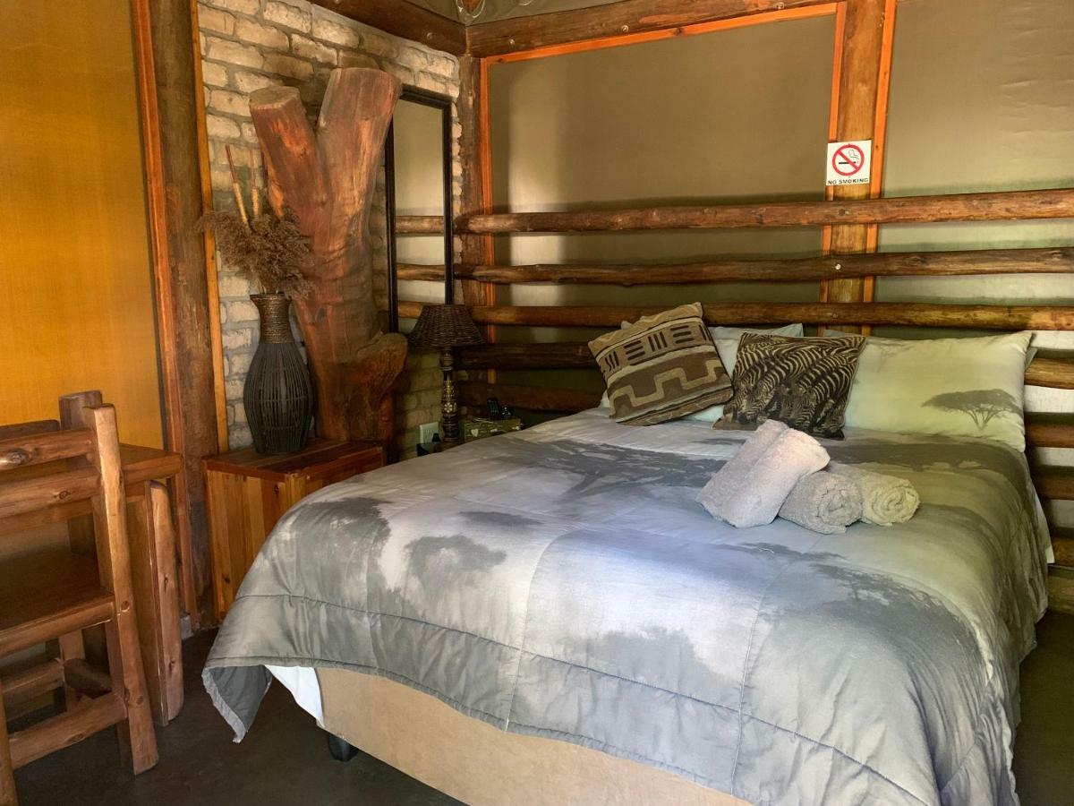 Country Lodge Upington Exterior photo