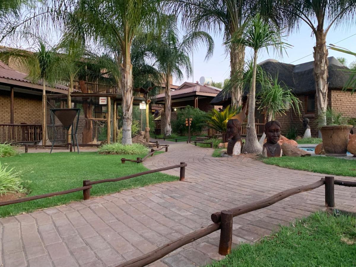 Country Lodge Upington Exterior photo